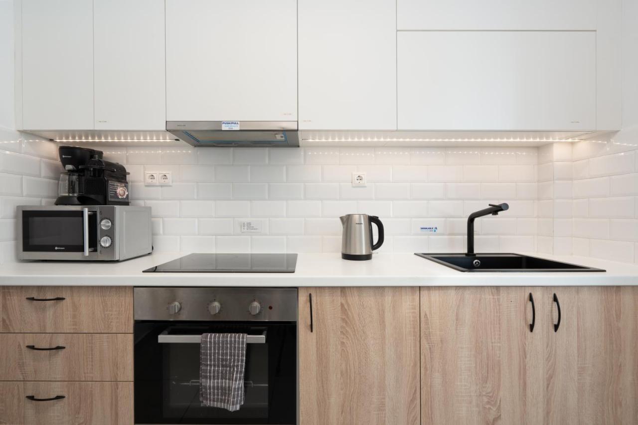 Classy Apartment In Koukaki, Walk To Metro & Acropolis Ateny Zewnętrze zdjęcie