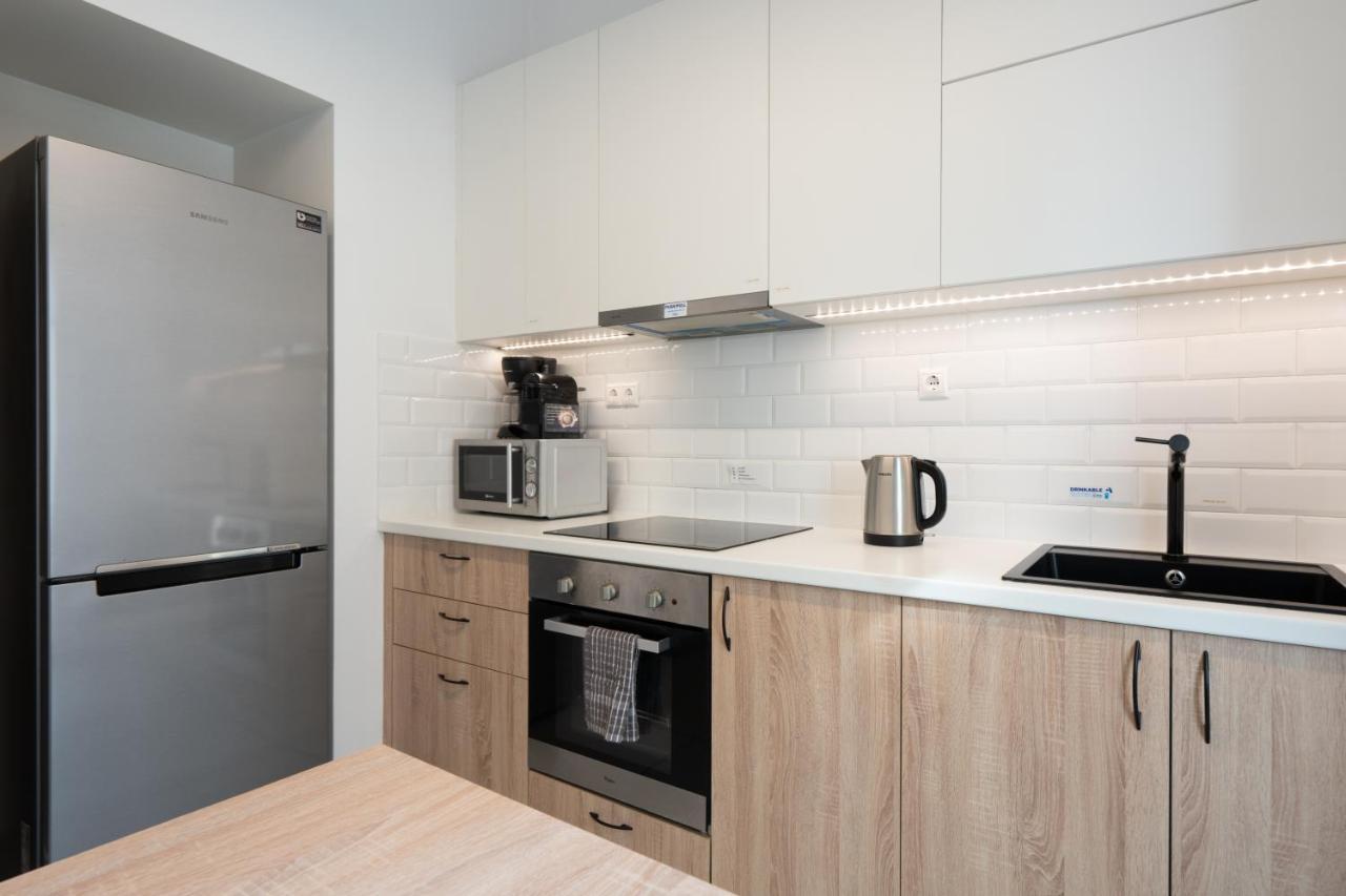 Classy Apartment In Koukaki, Walk To Metro & Acropolis Ateny Zewnętrze zdjęcie