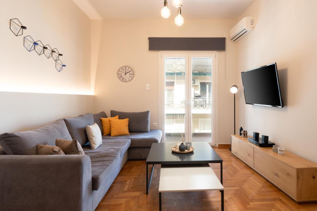 Classy Apartment In Koukaki, Walk To Metro & Acropolis Ateny Zewnętrze zdjęcie